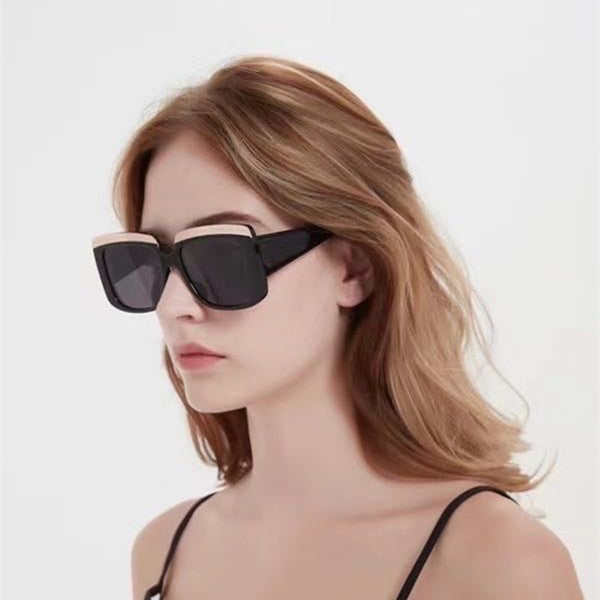 Super Size Golden Frame! Trendy Medium Size Fashion Sunglasses Women Glasses Fashion Eyewear  ZS-98056