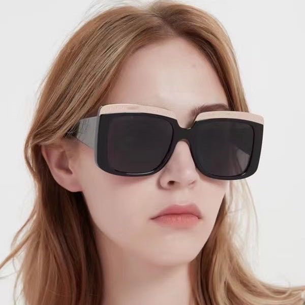 Super Size Golden Frame! Trendy Medium Size Fashion Sunglasses Women Glasses Fashion Eyewear  ZS-98056